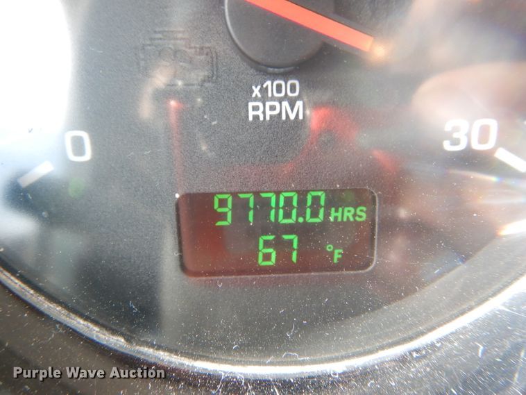 image for item DH6491 2013 Kenworth T800 semi truck