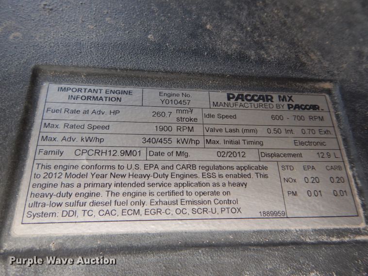 image for item DH6491 2013 Kenworth T800 semi truck