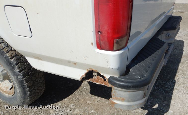 image for item DH6494 1995 Ford F150 XL pickup truck