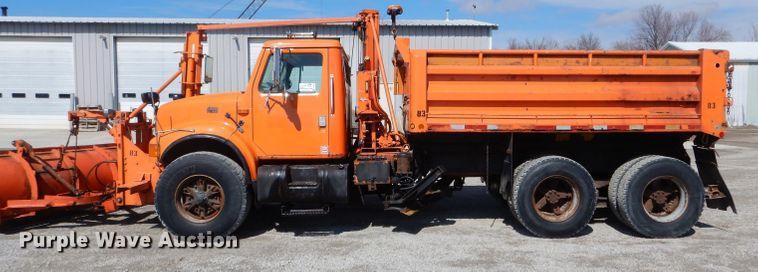 image for item DH6495 1996 International 4900 dump truck
