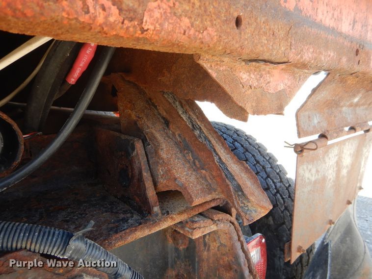 image for item DH6495 1996 International 4900 dump truck