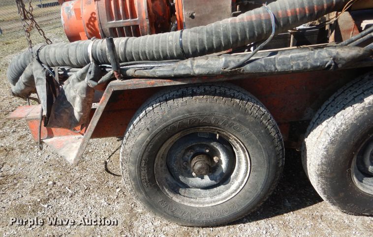 image for item DH6498 Duraco 81DJ pot hole patcher