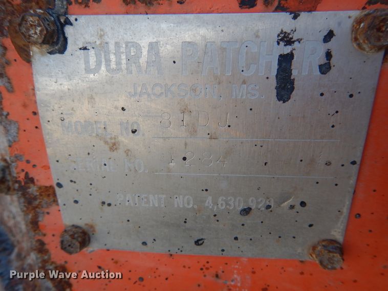 image for item DH6498 Duraco 81DJ pot hole patcher