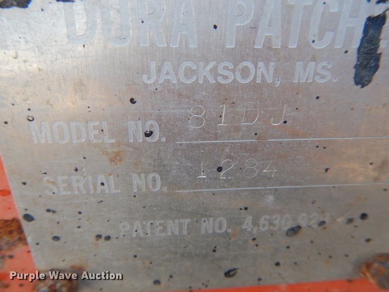 image for item DH6498 Duraco 81DJ pot hole patcher