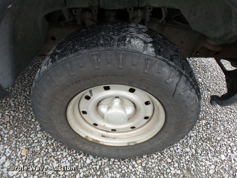 image for item DH7903 1999 Ford F150 SuperCab pickup truck