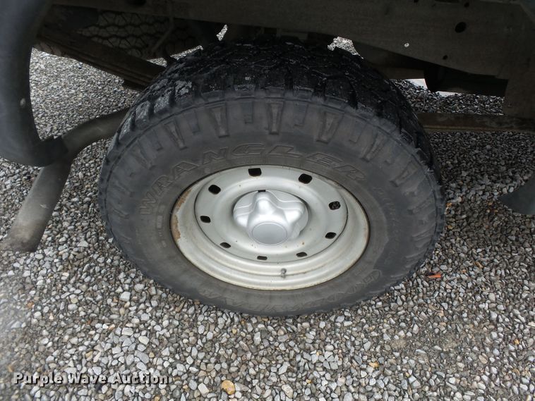 image for item DH7903 1999 Ford F150 SuperCab pickup truck