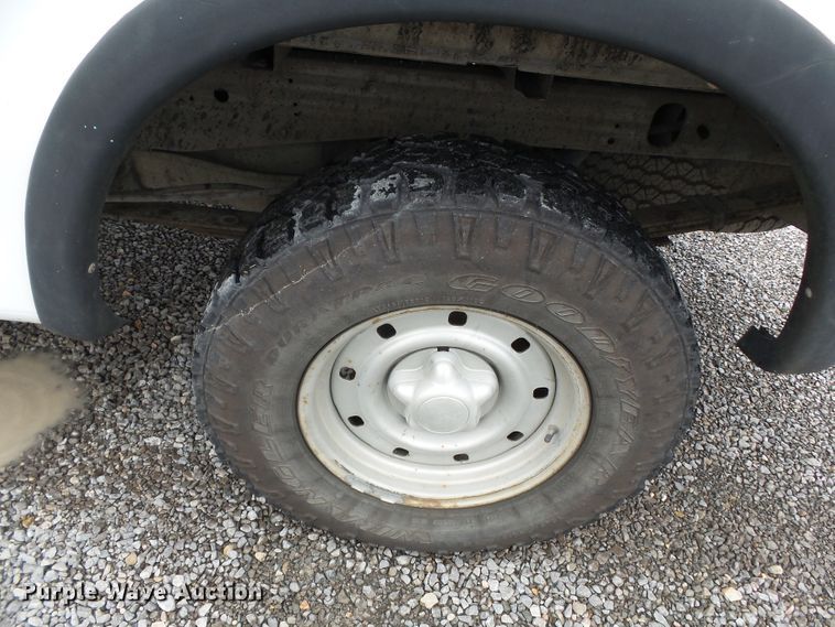 image for item DH7903 1999 Ford F150 SuperCab pickup truck