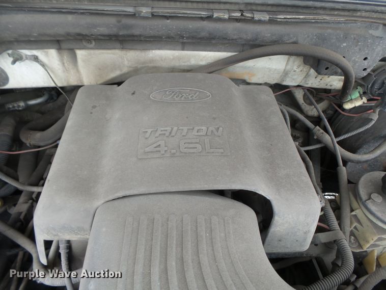 image for item DH7903 1999 Ford F150 SuperCab pickup truck