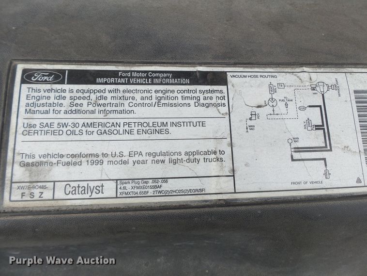 image for item DH7903 1999 Ford F150 SuperCab pickup truck