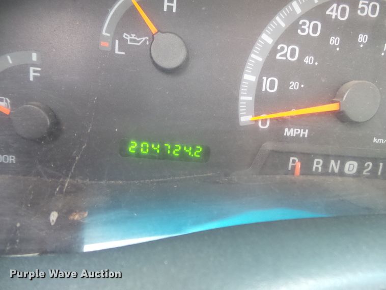 image for item DH7903 1999 Ford F150 SuperCab pickup truck