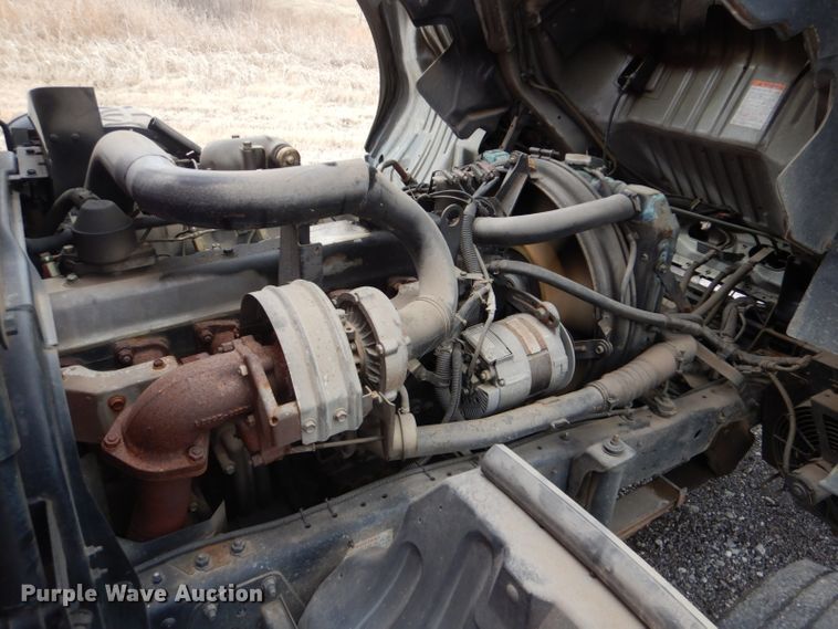 image for item DI2386 1995 Nissan 1800E rescue vehicle