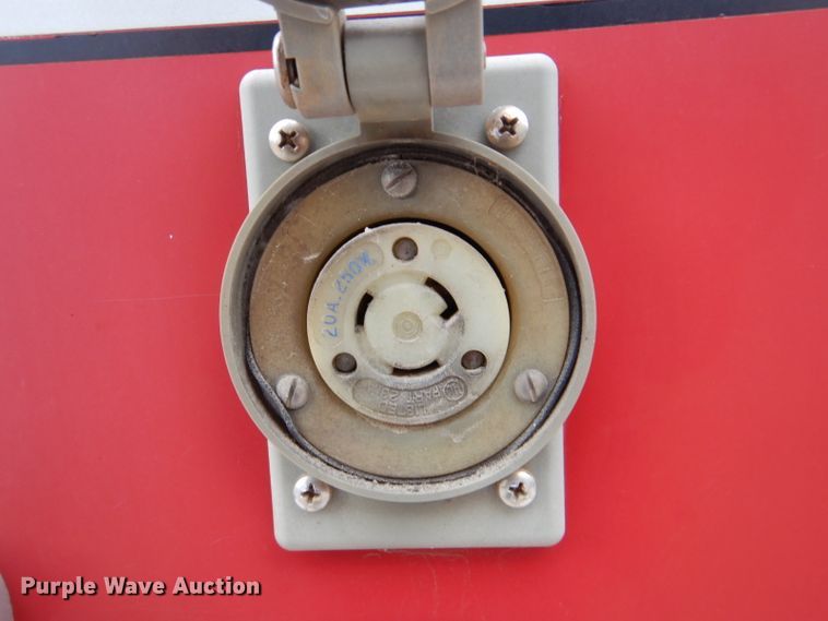 image for item DI2386 1995 Nissan 1800E rescue vehicle