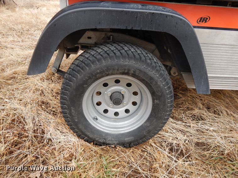 image for item DI2734 2008 Bobcat 2100 utility vehicle