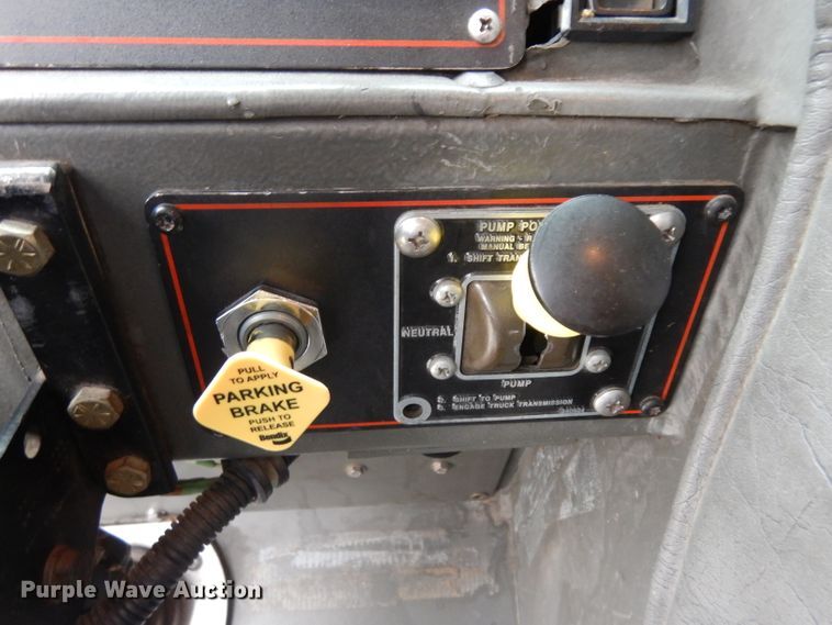 image for item ER9976 1997 Emergency One pumper fire truck