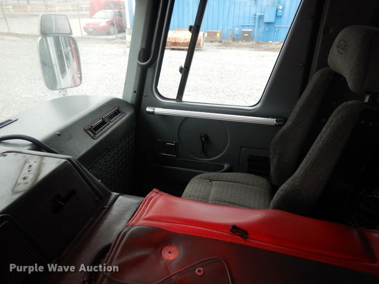 image for item ER9977 1999 Emergency One pumper fire truck