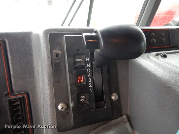 image for item ER9978 2000 Emergency One pumper fire truck