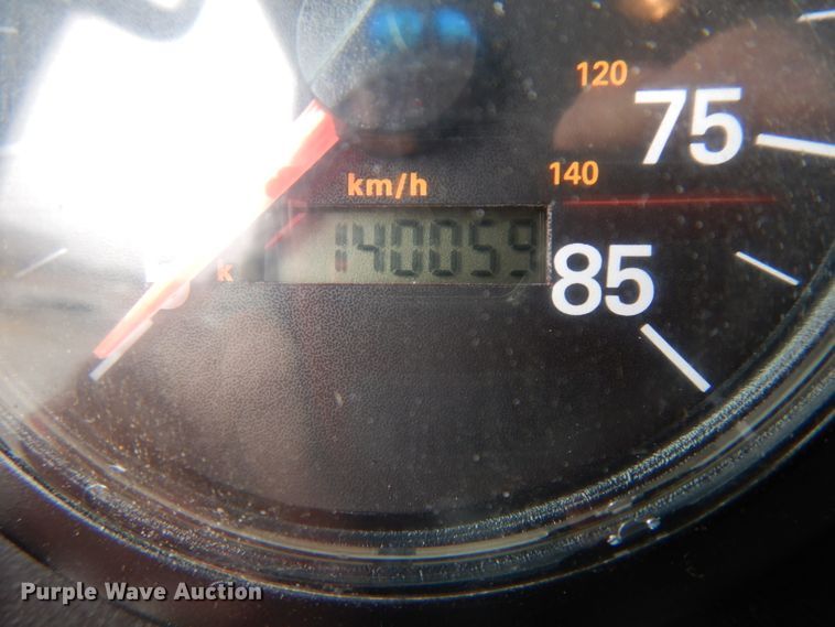 image for item ER9978 2000 Emergency One pumper fire truck