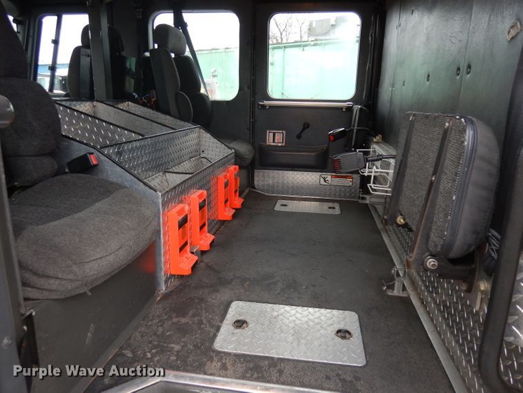 image for item ER9978 2000 Emergency One pumper fire truck