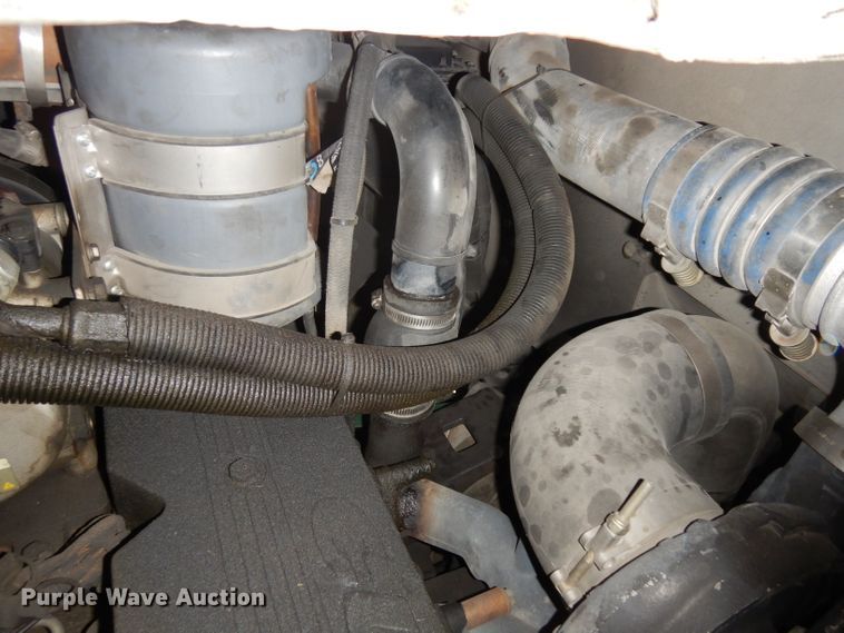 image for item ER9978 2000 Emergency One pumper fire truck