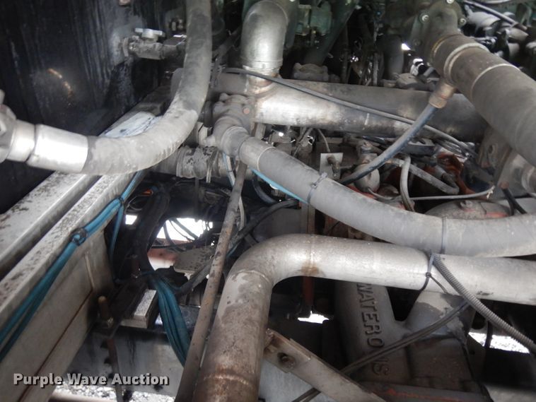 image for item ER9978 2000 Emergency One pumper fire truck