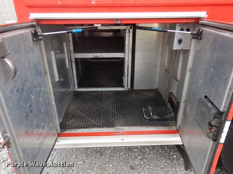 image for item ER9978 2000 Emergency One pumper fire truck