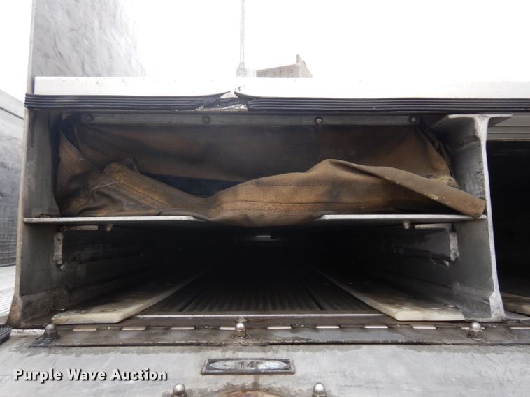 image for item ER9978 2000 Emergency One pumper fire truck