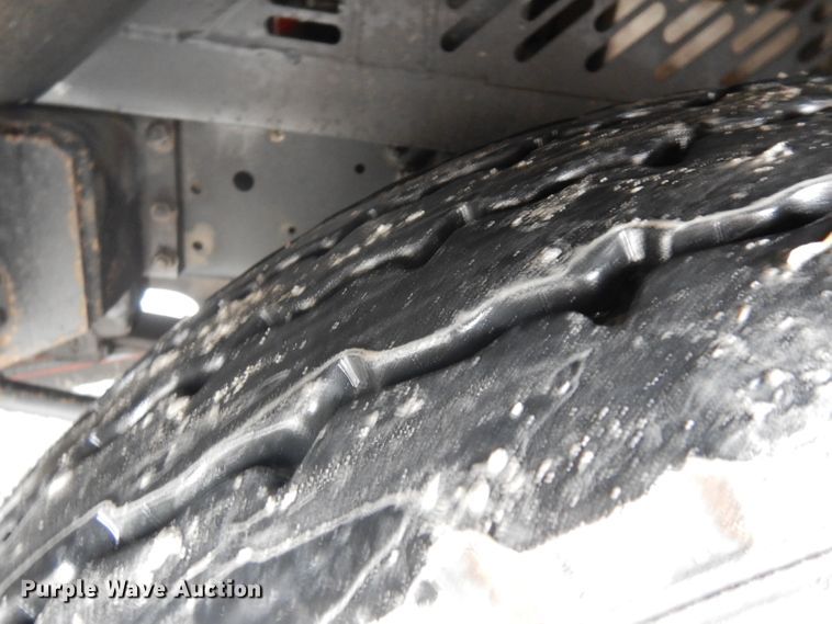 image for item ER9978 2000 Emergency One pumper fire truck