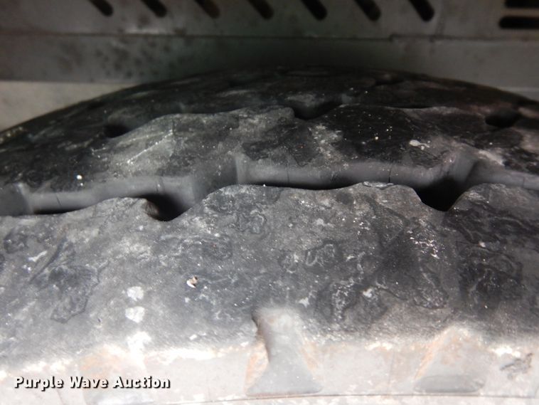 image for item ER9978 2000 Emergency One pumper fire truck