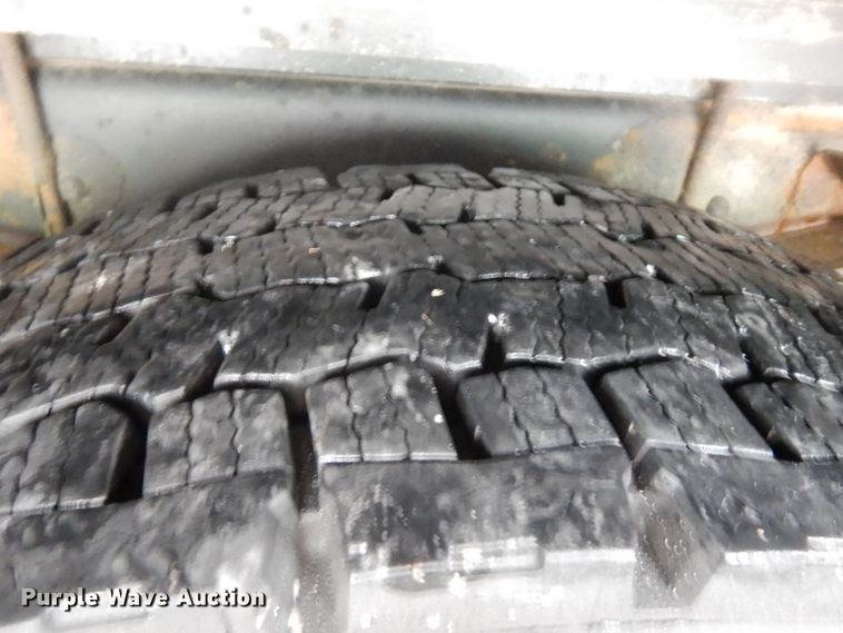 image for item ER9978 2000 Emergency One pumper fire truck