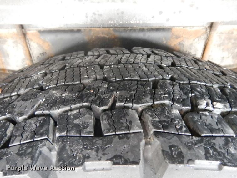 image for item ER9978 2000 Emergency One pumper fire truck