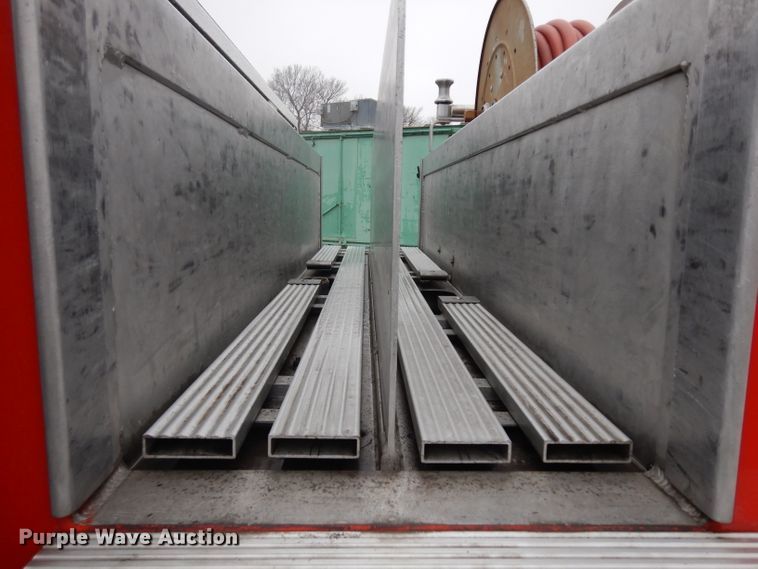 image for item ER9978 2000 Emergency One pumper fire truck