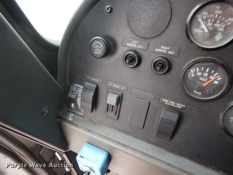 image for item ER9979 1995 Emergency One pumper fire truck