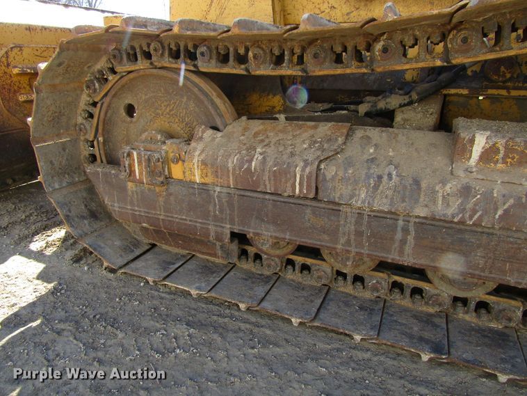 image for item FD9383 1994 Caterpillar D4C Series III dozer