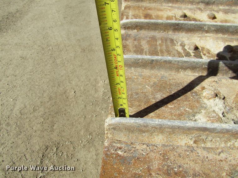 image for item FD9383 1994 Caterpillar D4C Series III dozer