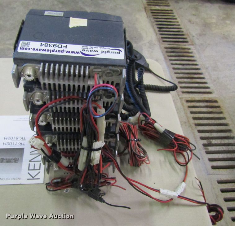 image for item FD9384 (6) Kenwood TK-7102H two way radios