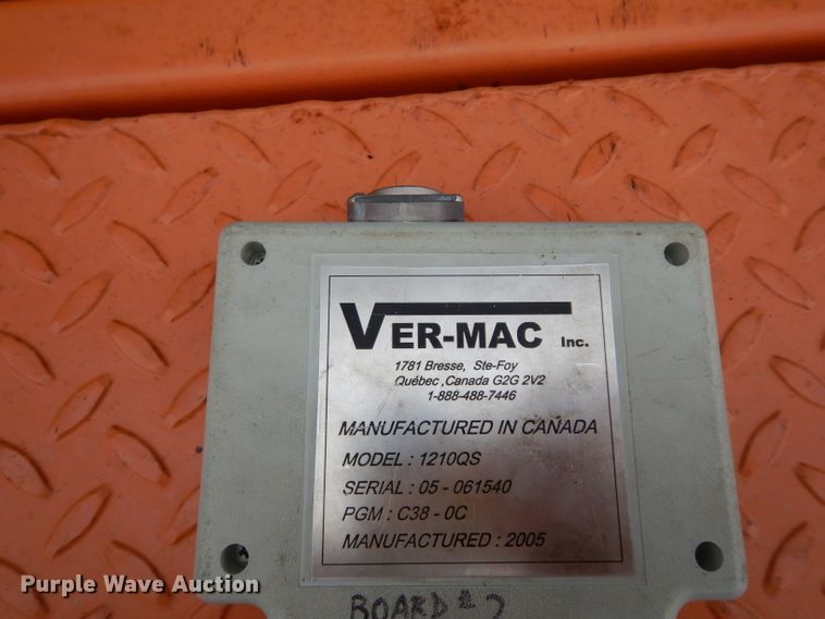 image for item FD9911 2005 VerMac message board trailer