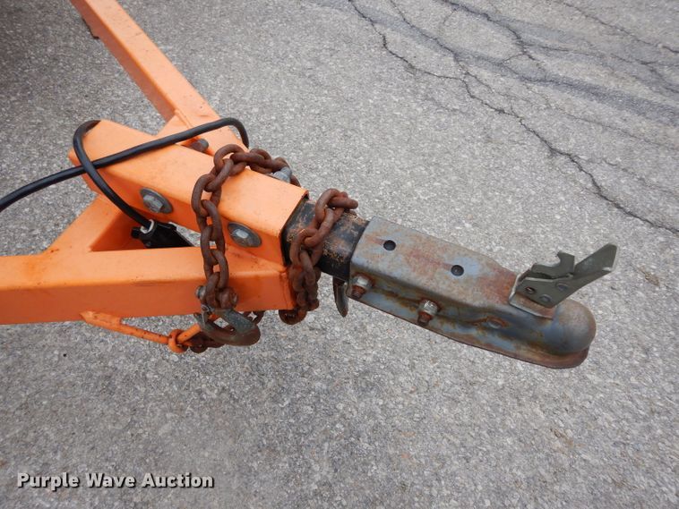 image for item FD9912 2005 VerMac message board trailer