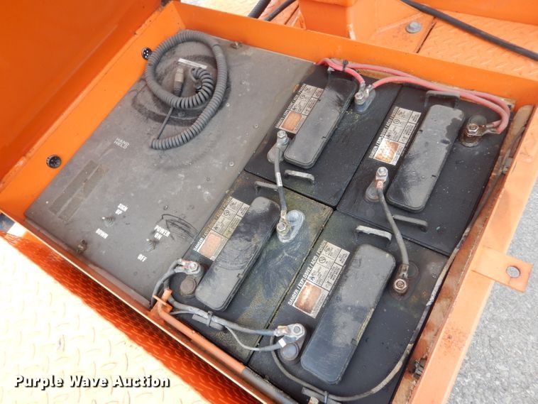 image for item FD9912 2005 VerMac message board trailer