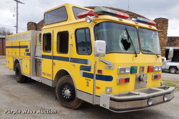 image for item FF9119 1989 Federal Motors pumper fire truck