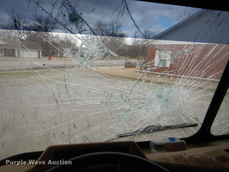 image for item FF9119 1989 Federal Motors pumper fire truck