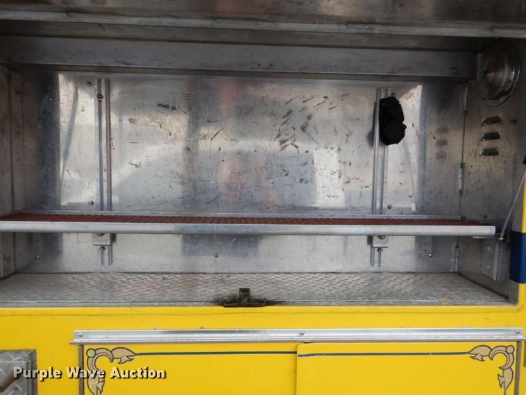 image for item FF9119 1989 Federal Motors pumper fire truck