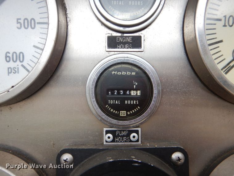 image for item FF9119 1989 Federal Motors pumper fire truck