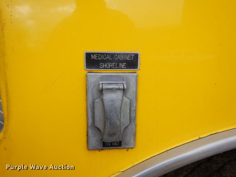 image for item FF9119 1989 Federal Motors pumper fire truck