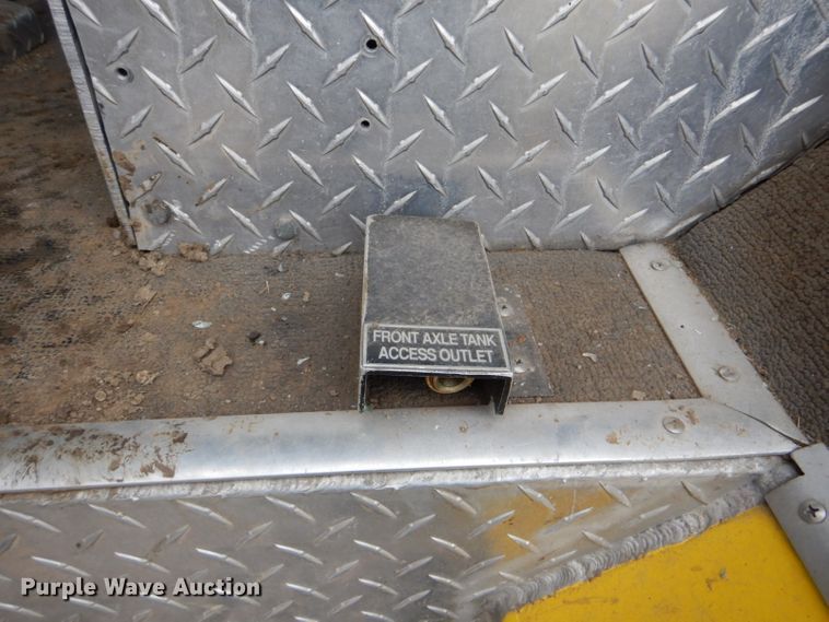 image for item FF9119 1989 Federal Motors pumper fire truck