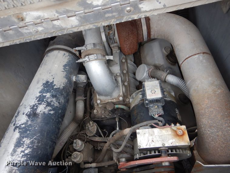 image for item FF9119 1989 Federal Motors pumper fire truck