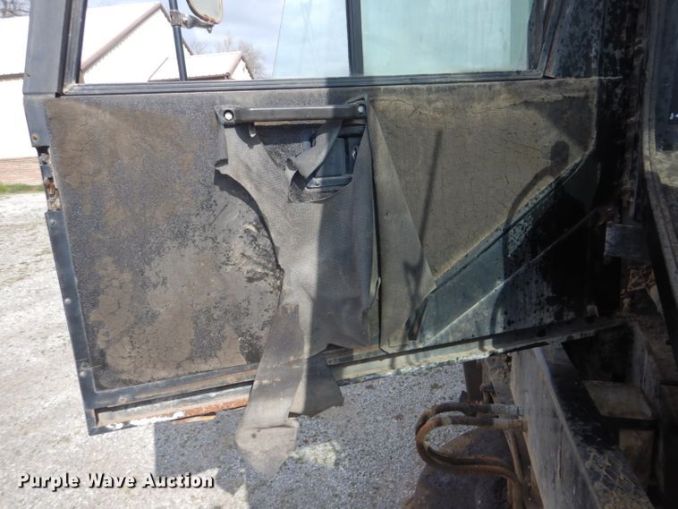 image for item FF9121 1992 Johnston Vanguard V3000SP street sweeper