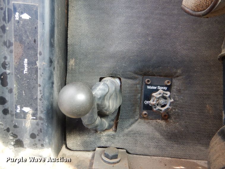 image for item FF9121 1992 Johnston Vanguard V3000SP street sweeper