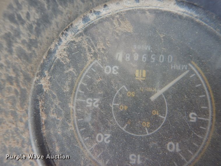 image for item FF9121 1992 Johnston Vanguard V3000SP street sweeper