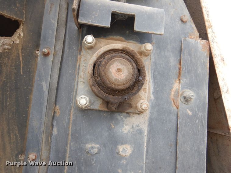 image for item FF9121 1992 Johnston Vanguard V3000SP street sweeper