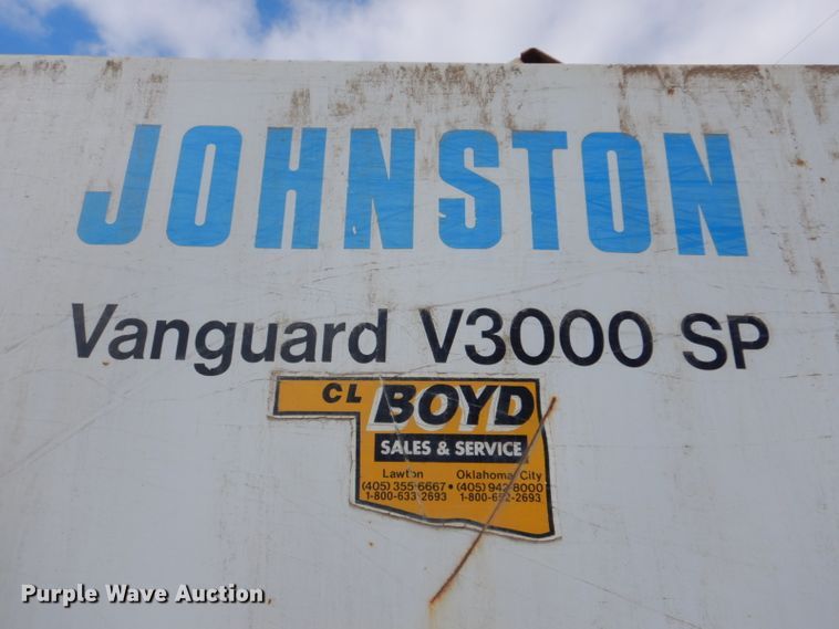 image for item FF9121 1992 Johnston Vanguard V3000SP street sweeper